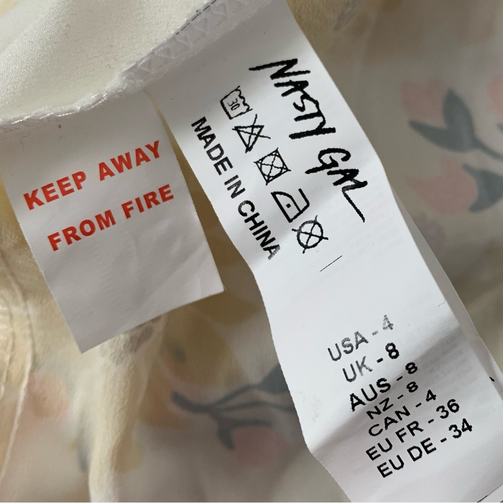 Nasty Gal Sunflower Print Cold Shoulder Wrap Dress - Picture 5 of 6